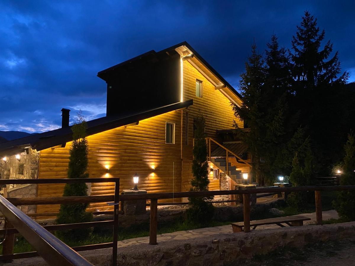 Chalet Kujta ペーチ エクステリア 写真