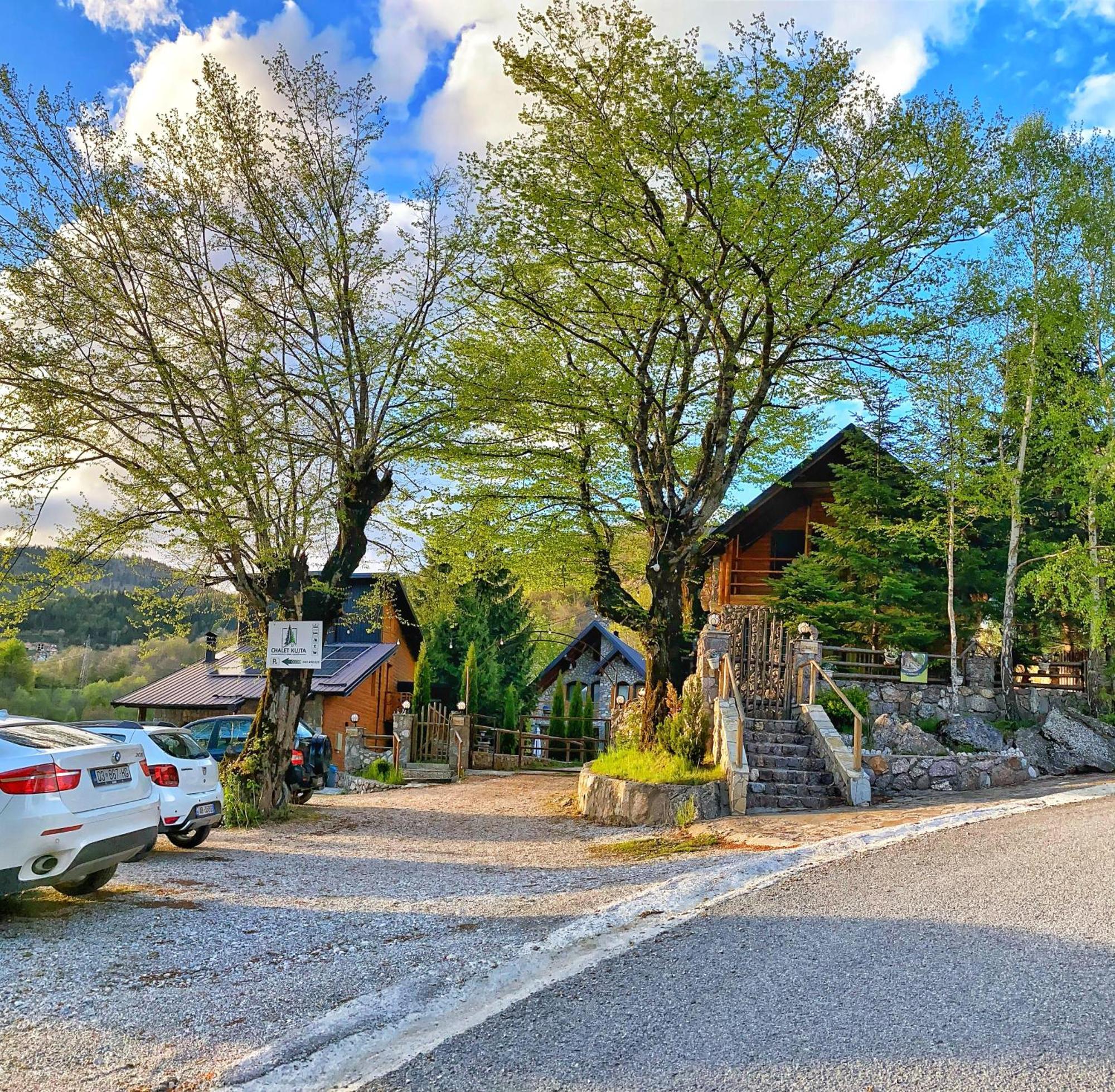 Chalet Kujta ペーチ エクステリア 写真