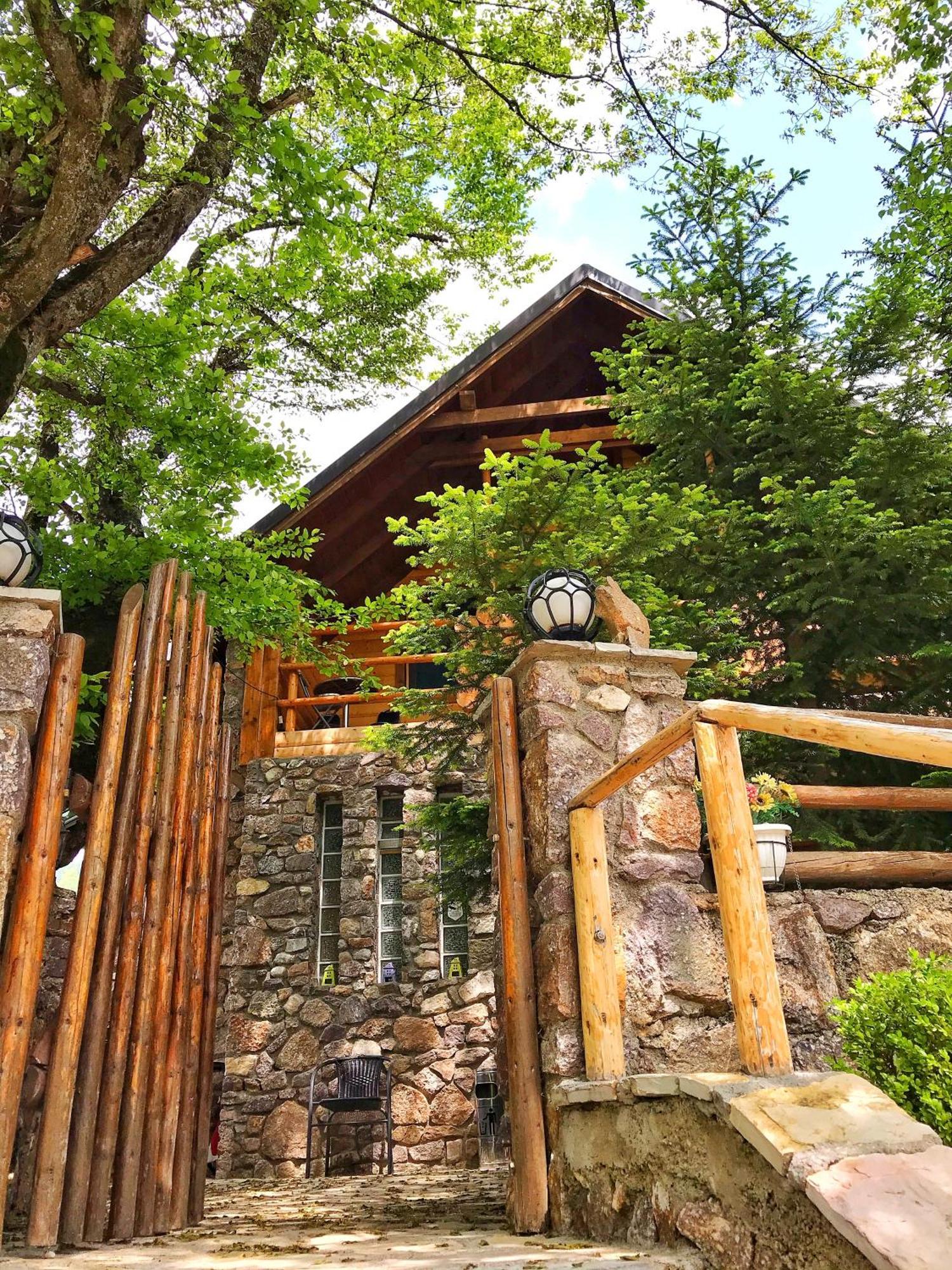 Chalet Kujta ペーチ エクステリア 写真