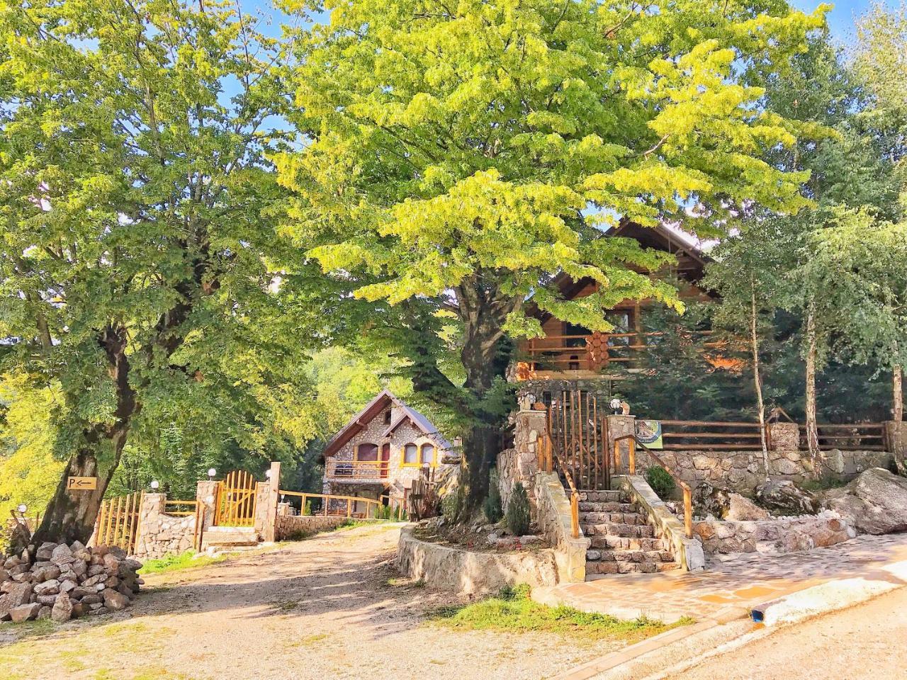 Chalet Kujta ペーチ エクステリア 写真